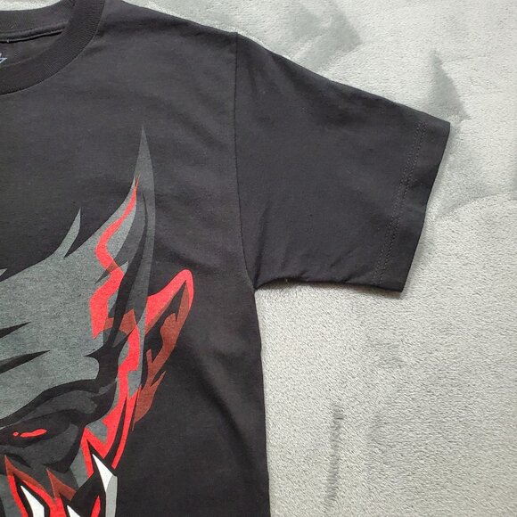 NXT Finn Balor Demon Face WWE Wrestling Black Graphic Tee Adult Sz Small NWOT - Picture 7 of 10